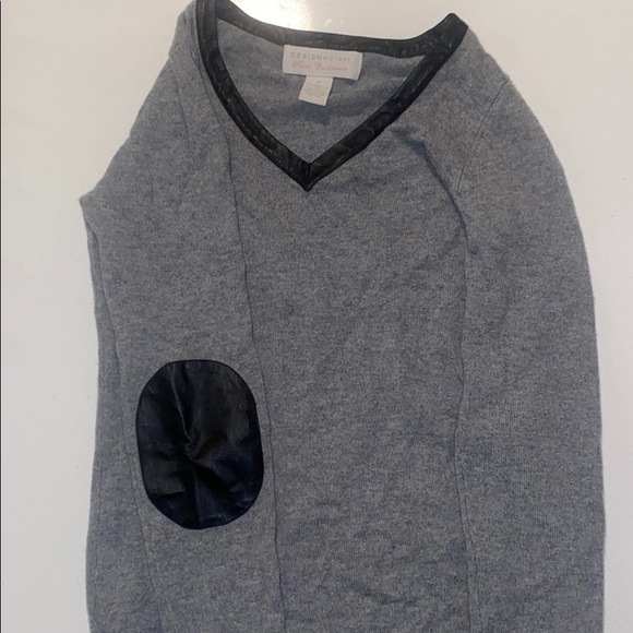 Pure Cashmere Sweater - Picture 3 of 7